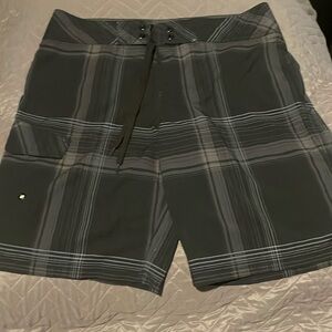 Men’s swim shorts